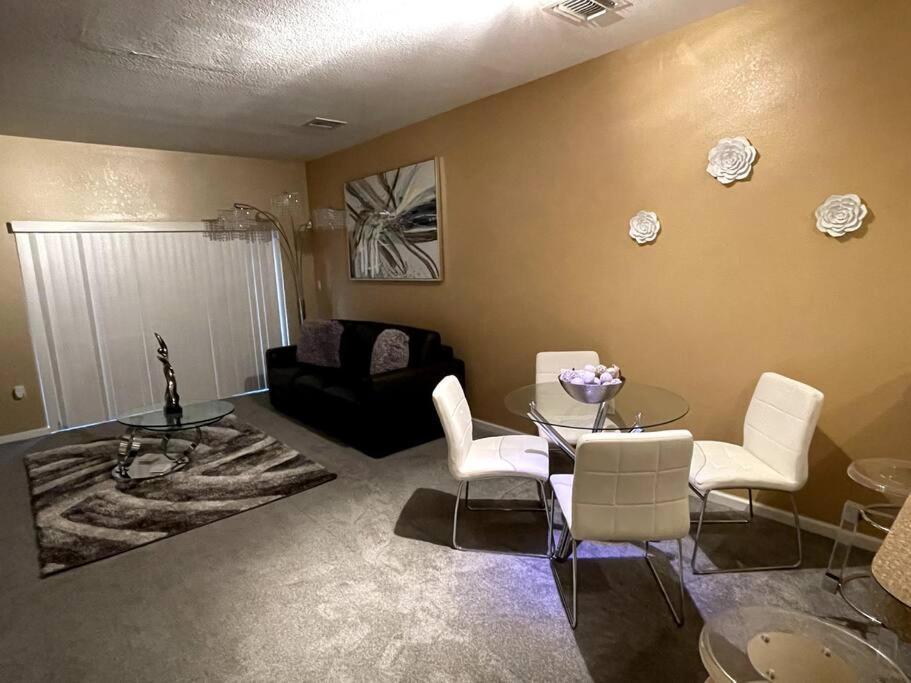 Luxury Miami 2Br Townhouse Near Stadium !!マイアミ・ガーデンズ エクステリア 写真