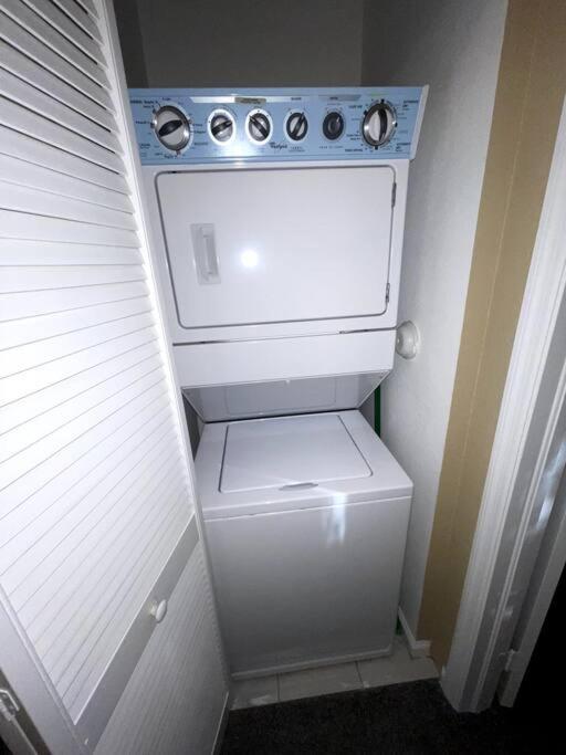 Luxury Miami 2Br Townhouse Near Stadium !!マイアミ・ガーデンズ エクステリア 写真