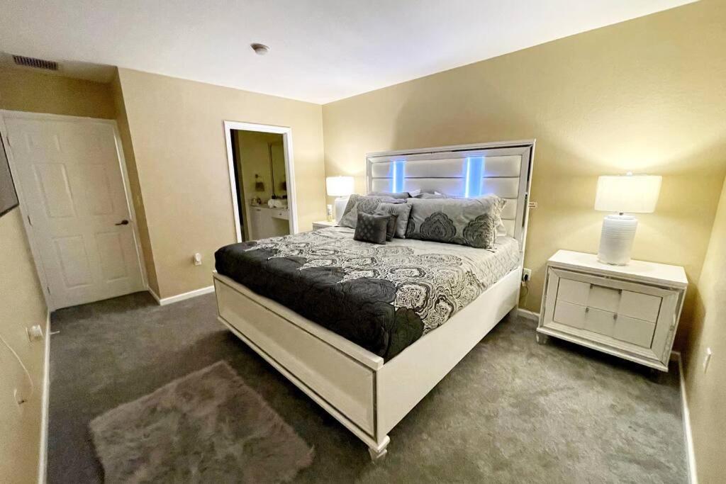 Luxury Miami 2Br Townhouse Near Stadium !!マイアミ・ガーデンズ エクステリア 写真